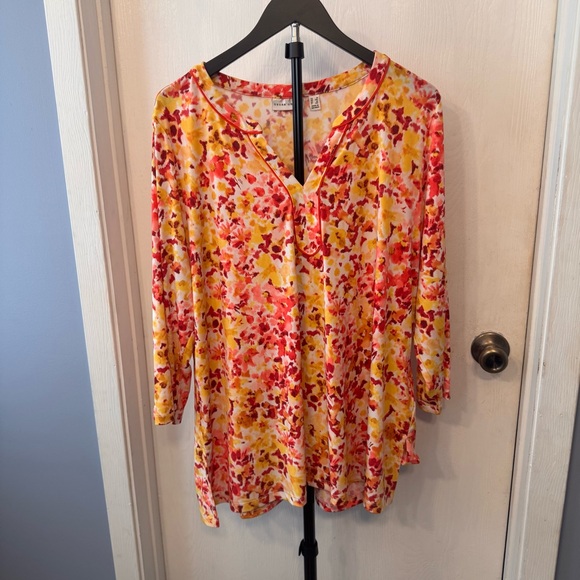 Susan Graver Tops - Susan Graver 1X Floral Top Liquid Knit 3/4 Sleeve Tunic Multicolor